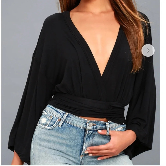 Free People That's a Wrap Black Bell Sleeve Crop Top Size Small - Picture 2 of 8